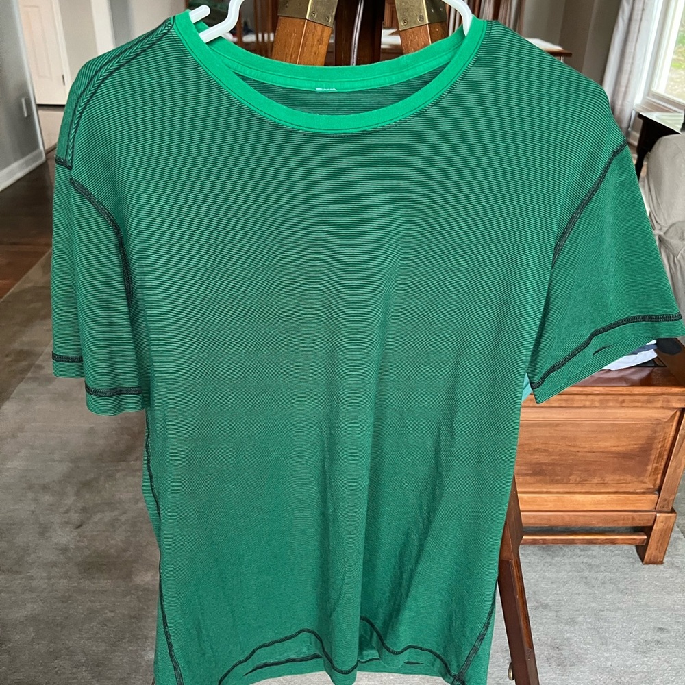 Lululemon t-shirt! (Fundamental)